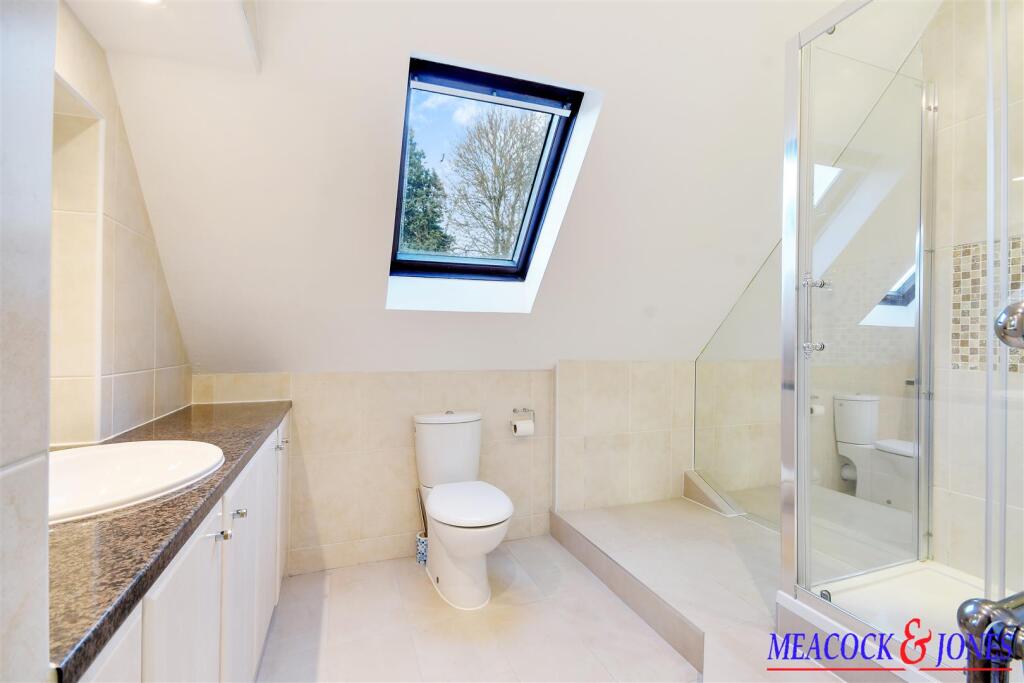 Additional property image - Challacombe Close, Hutton Mount, Brentwood