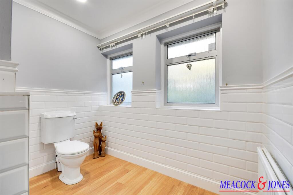 Additional property image - Challacombe Close, Hutton Mount, Brentwood