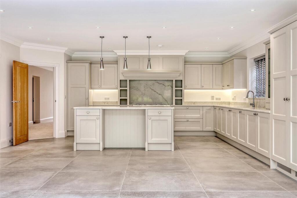 Additional property image - Kingsley Road, Hutton, Brentwood