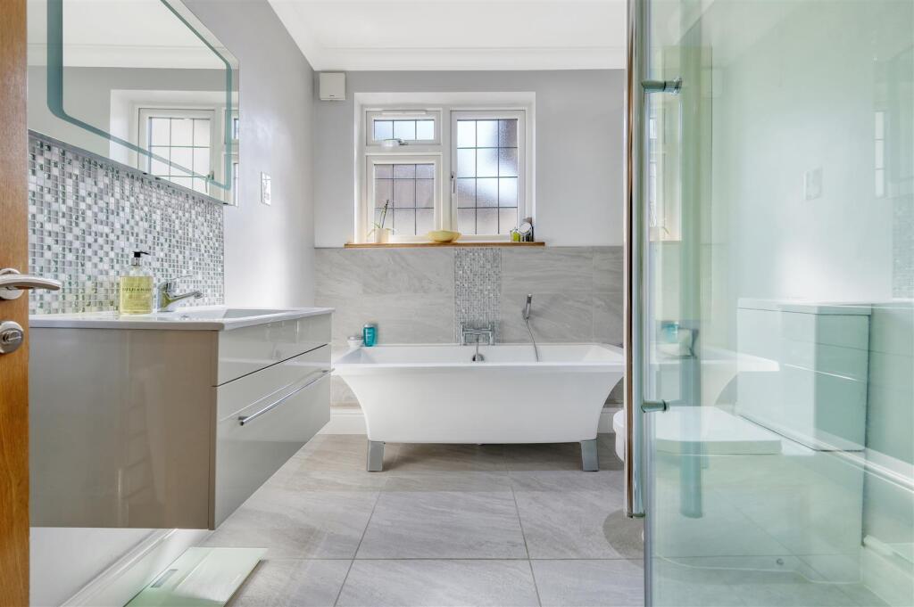 Additional property image - Newmans Drive, Hutton Burses