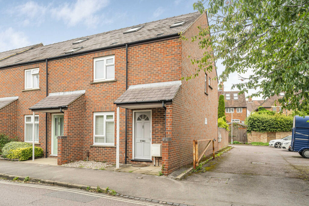 4 bedroom town house for sale in St. Bernards Road, Oxford, OX2