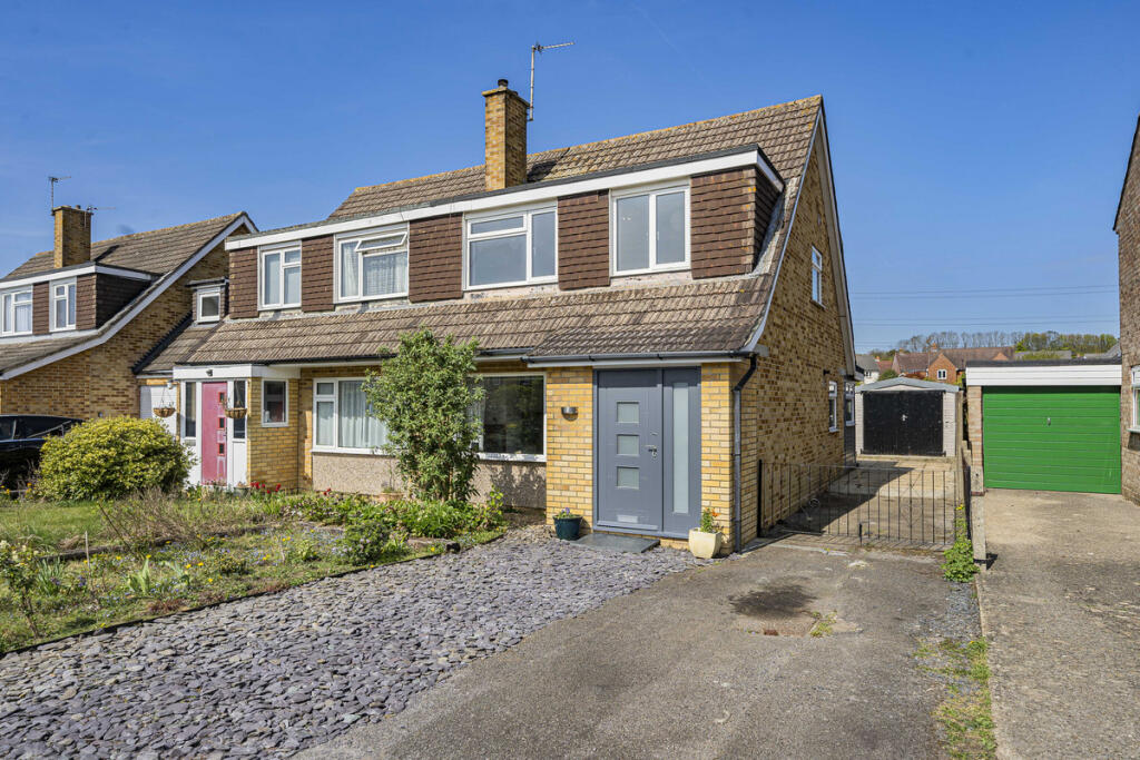 Main image of property: Deanfield Road, Oxford, OX2