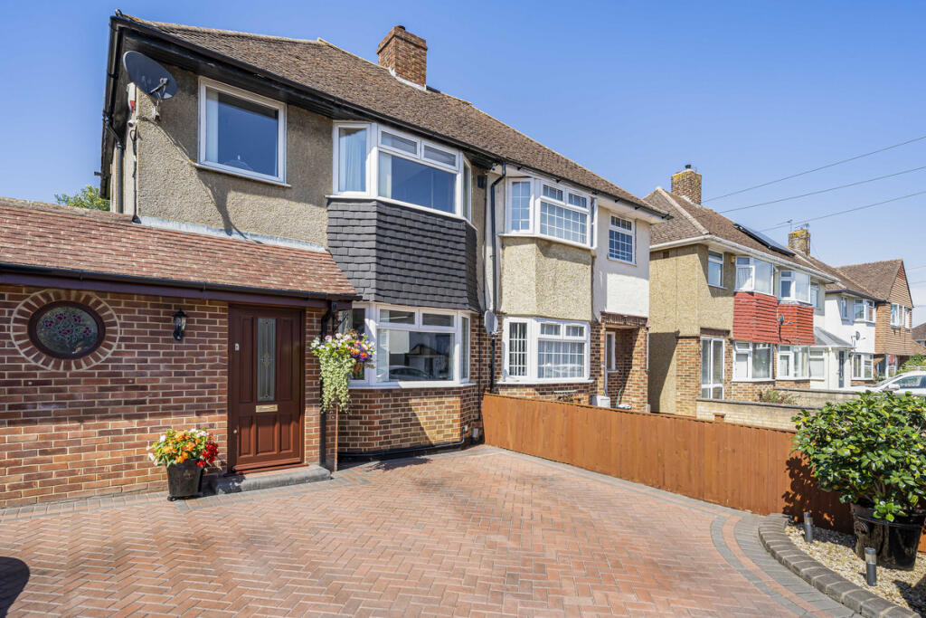 Main image of property: Herschel Crescent, Oxford, OX4