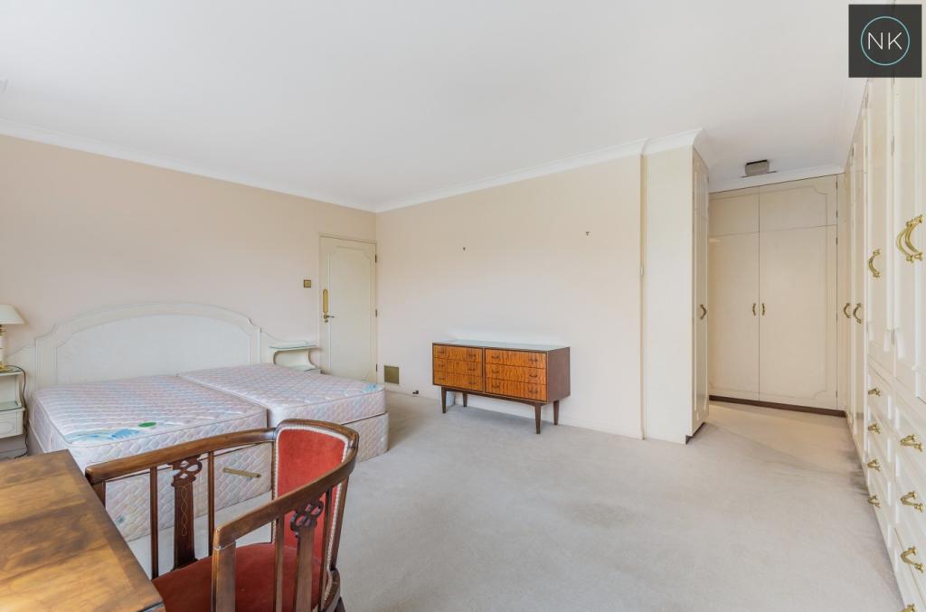 3 bedroom apartment for sale in Half Acre, 6769 Woodford Road, South