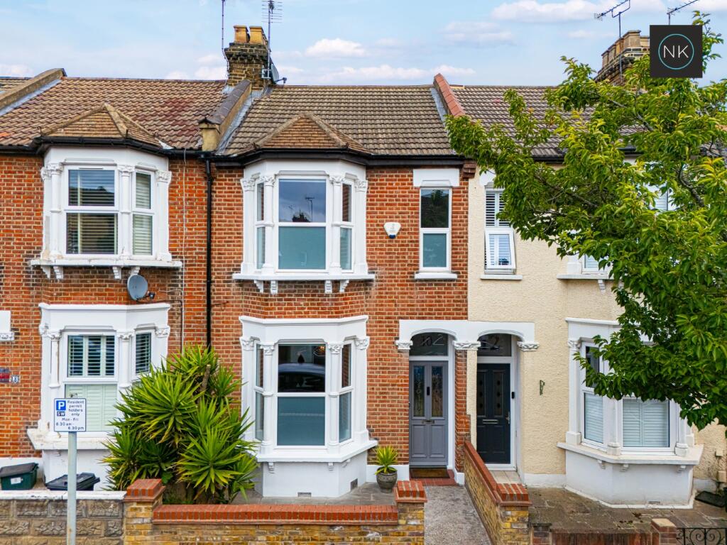 Main image of property: Pelham Road, South Woodford, London, E18 1PX