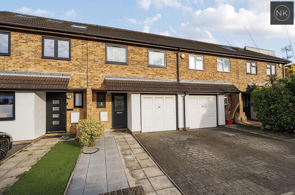 Main image of property: Kays Terrace, Walpole Road, South Woodford, London, E18 2LW