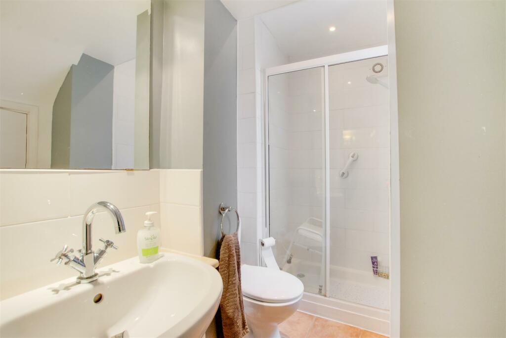 Additional property image - Sunray Avenue, Bromley