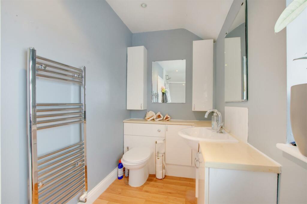 Additional property image - Sunray Avenue, Bromley