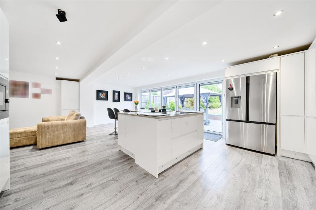 Additional property image - Warren Drive, Orpington