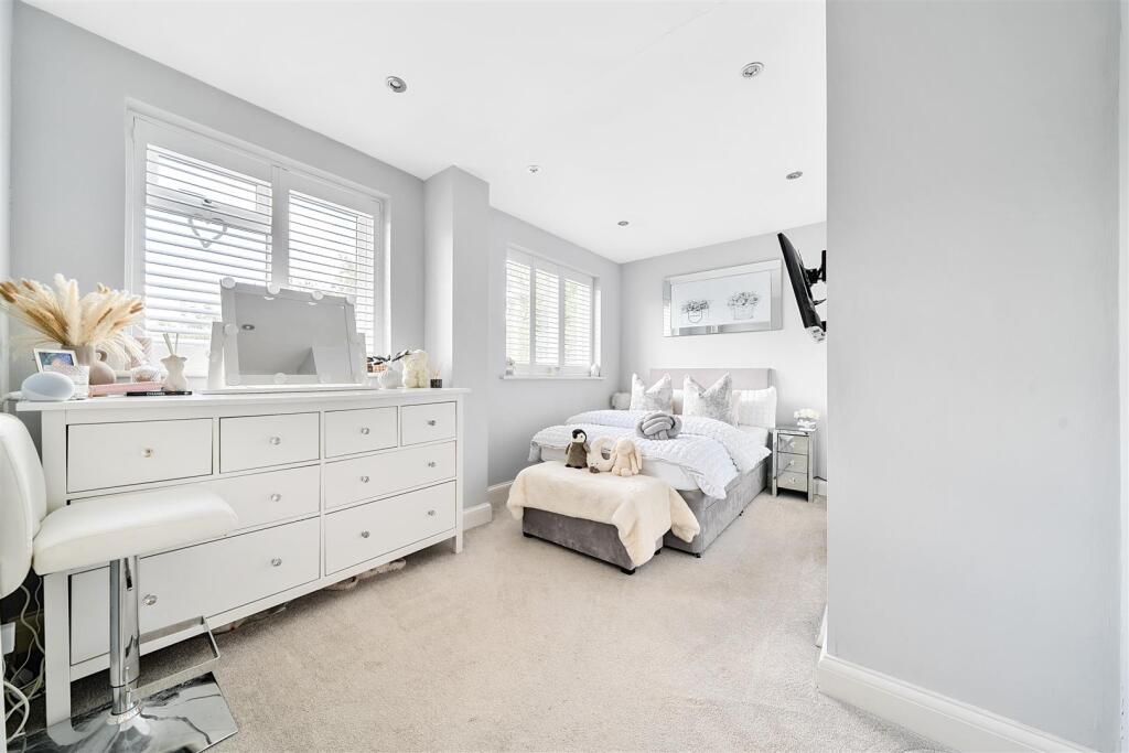 Additional property image - Warren Drive, Orpington