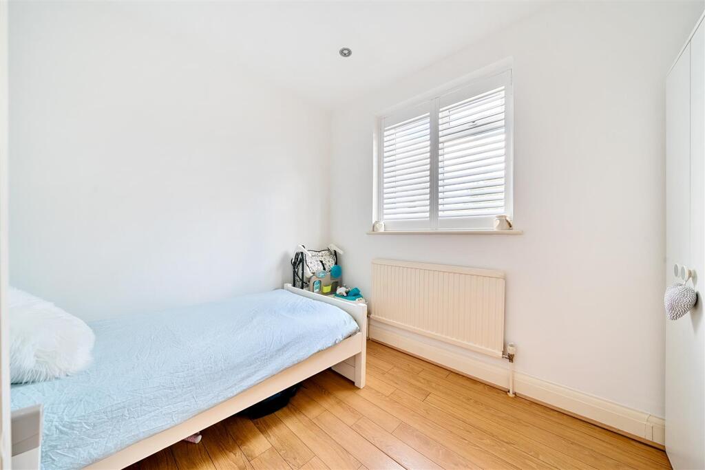 Additional property image - Warren Drive, Orpington