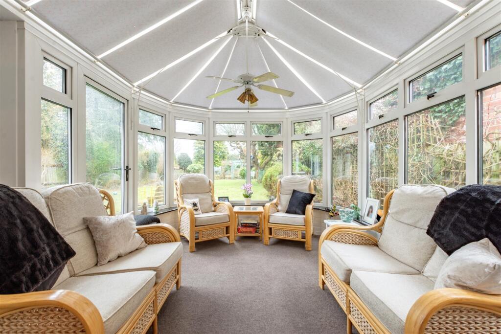 Additional property image - Towncourt Crescent, Petts Wood