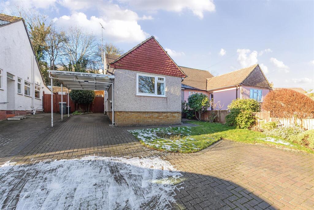 Main image of property: Lynne Close, Orpington