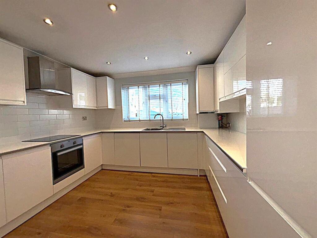 Additional property image - Addison Road, Bromley