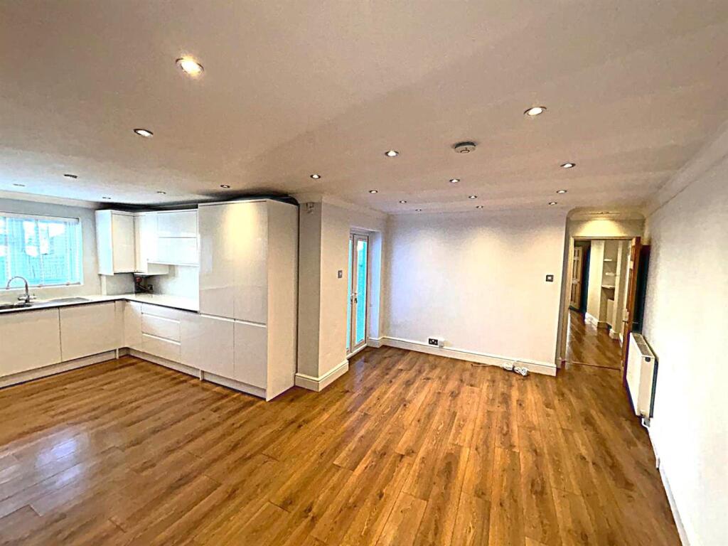 Additional property image - Addison Road, Bromley