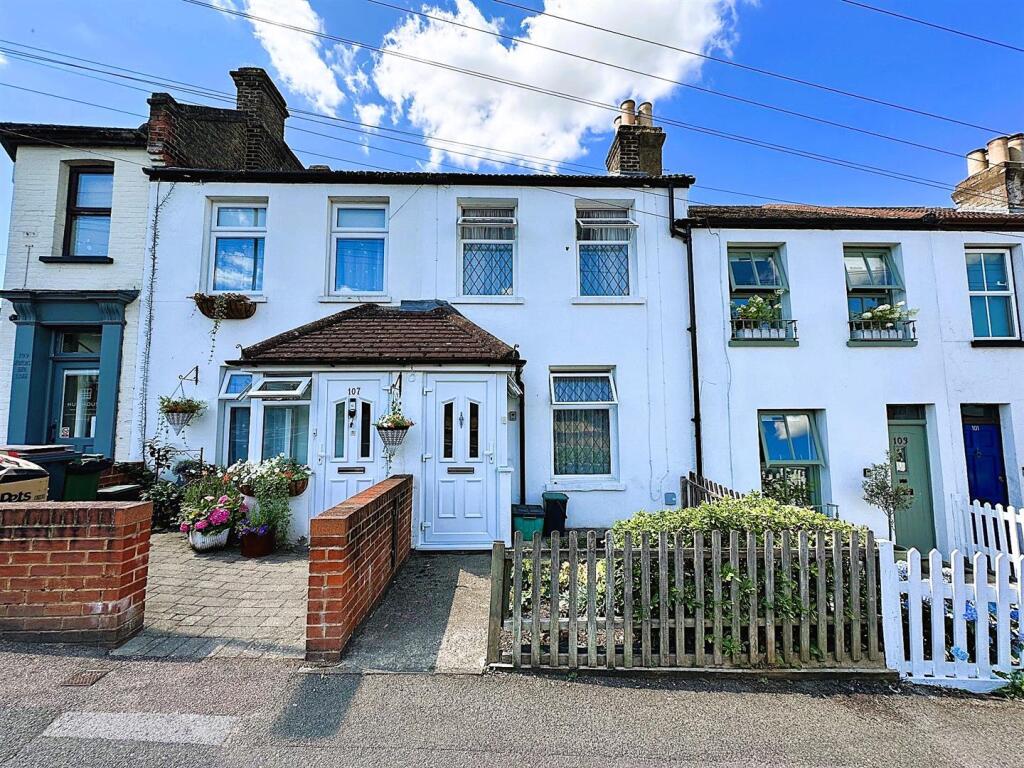 Main image of property: Worlds End Lane, Green Street Green, Orpington