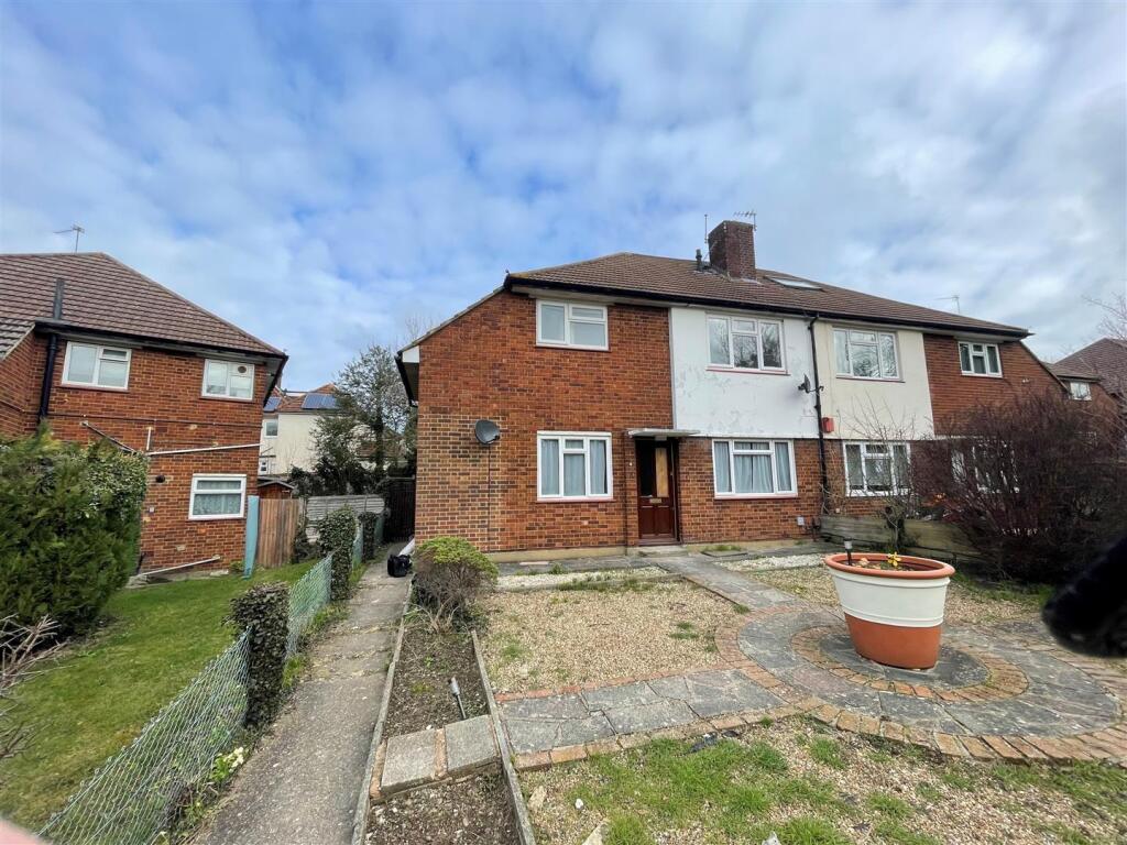 Main image of property: Russett Close, Chelsfield