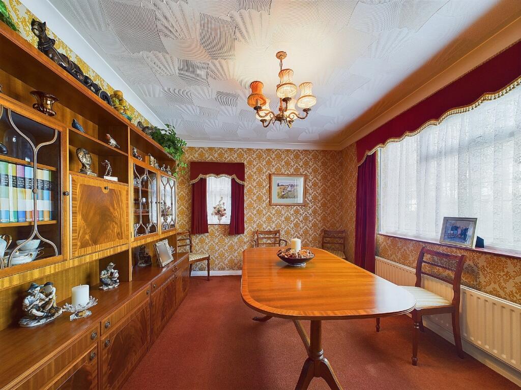 Additional property image - Towncourt Crescent, Petts Wood, Orpington, Kent, BR5