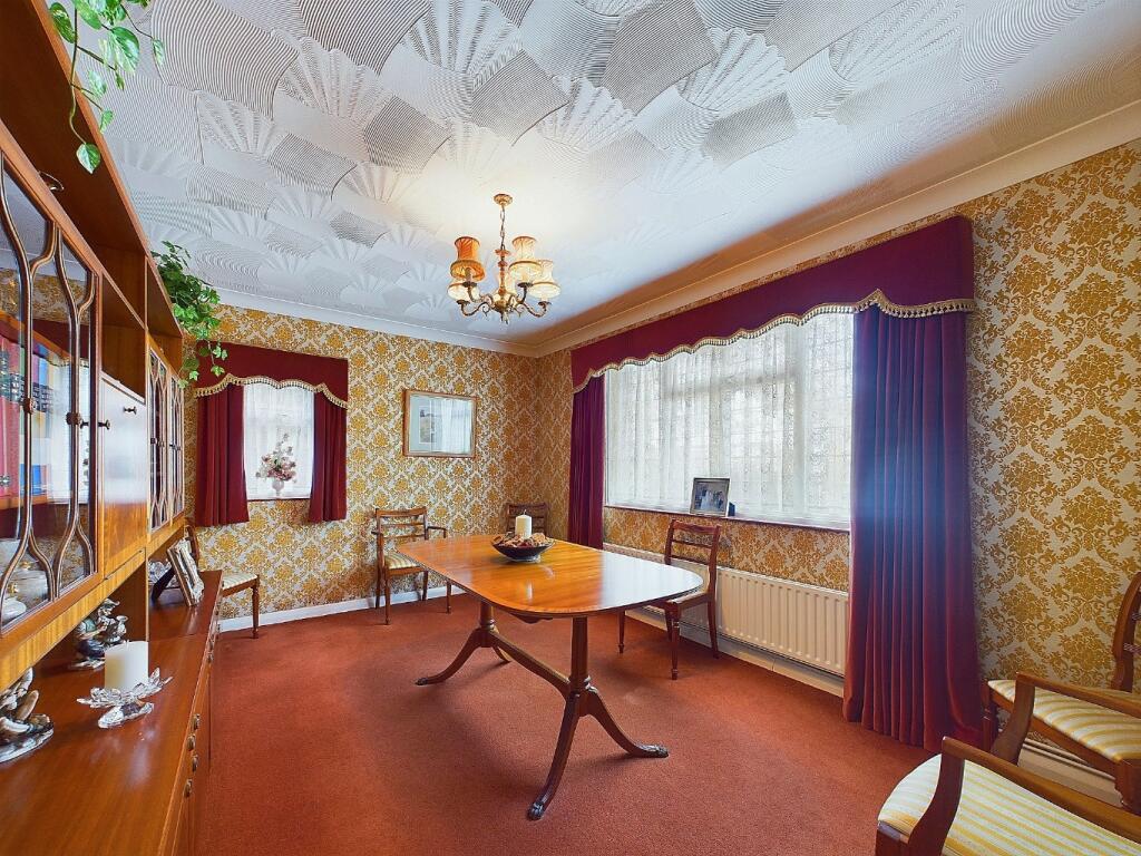 Additional property image - Towncourt Crescent, Petts Wood, Orpington, Kent, BR5