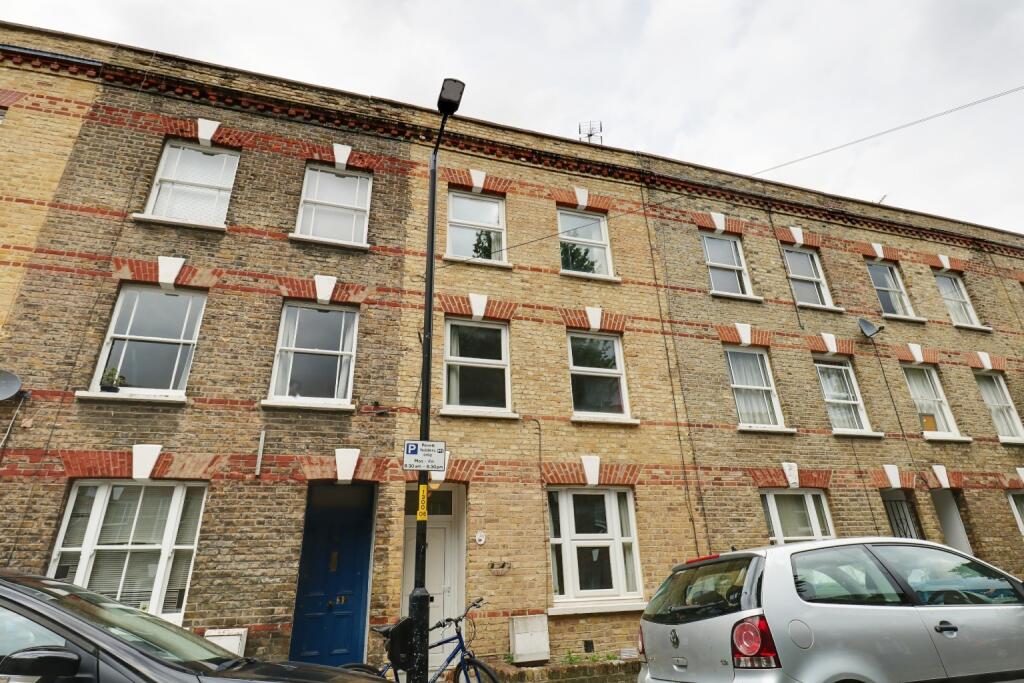 Main image of property: Henshaw Street, London, Greater London, SE17