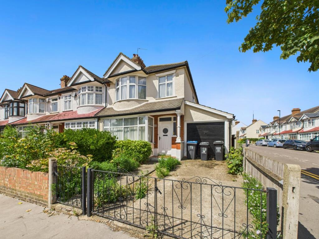 Main image of property: Oliver Avenue, London, Greater London, SE25