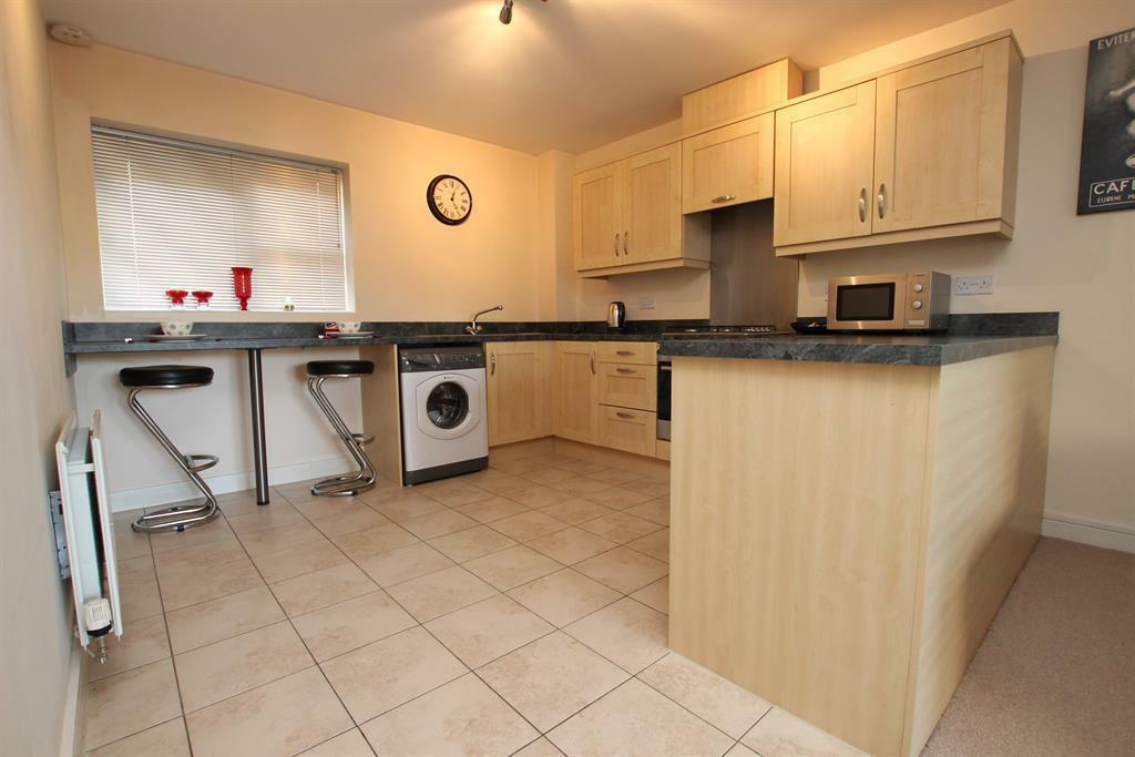 Additional property image - Ainsworth Close, Darwen, BB3 2UN