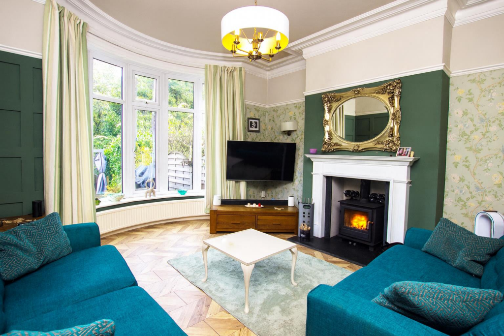 Main image of property: Earnsdale Avenue, Darwen