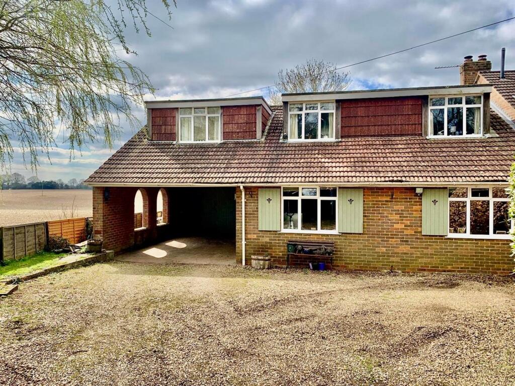 Main image of property: Rossway, Berkhamsted