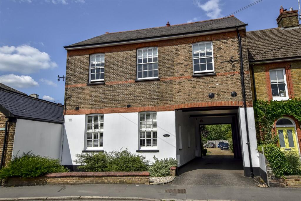 Main image of property: Chapel Street, Berkhamsted