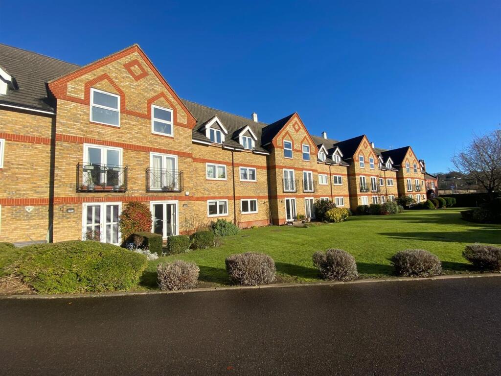 Main image of property: Lower Kings Road, Berkhamsted