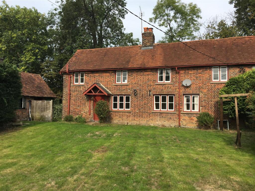 Main image of property: Bridens Camp, Hemel Hempstead