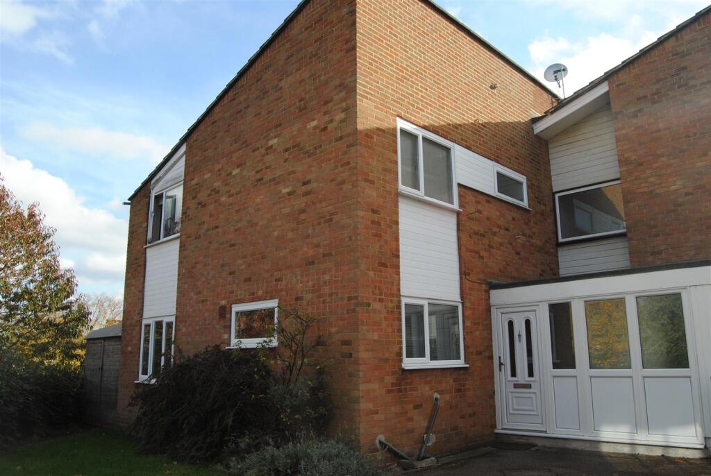 Main image of property: Falcon Ridge, Berkhamsted