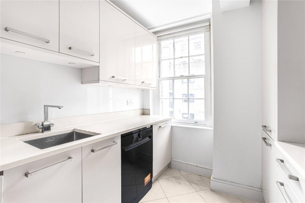 Main image of property: Forset Court, London, W2