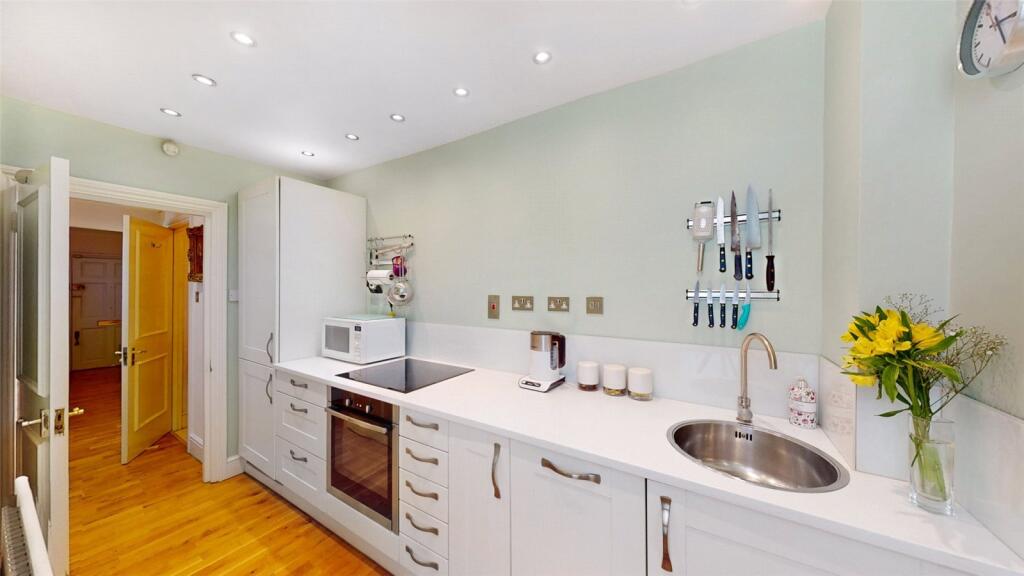 Main image of property: Balcombe Street, London, NW1