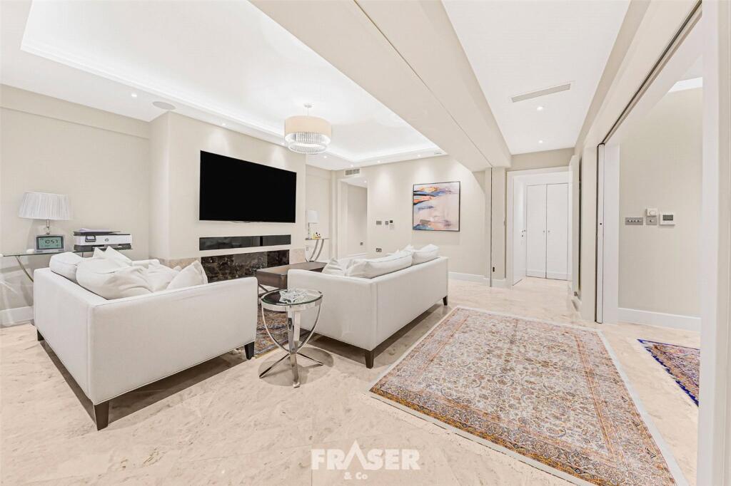 Main image of property: Berkeley Court, NW1