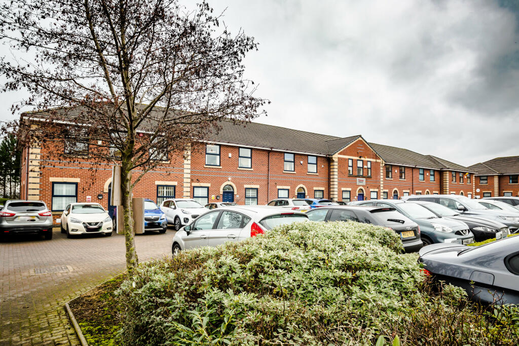 Office for rent in Bradley Business Park, Bradley, Huddersfield, HD2