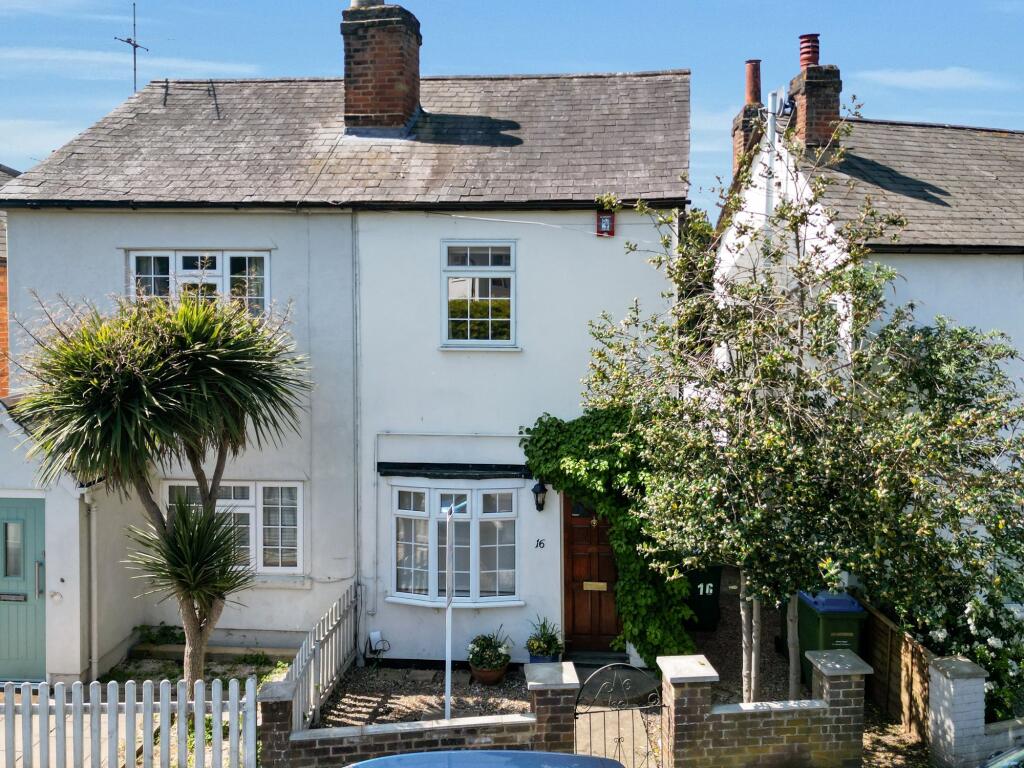 Main image of property: Common Road, Claygate, KT10