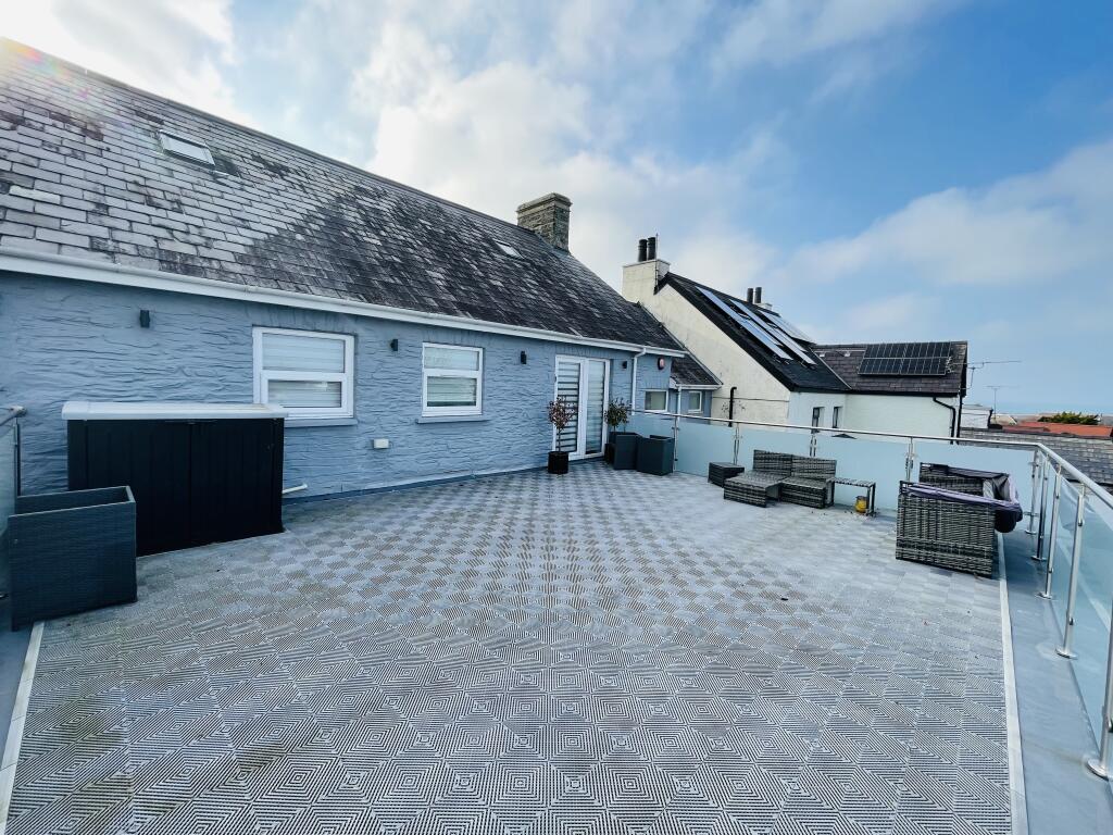 Main image of property: Aberporth