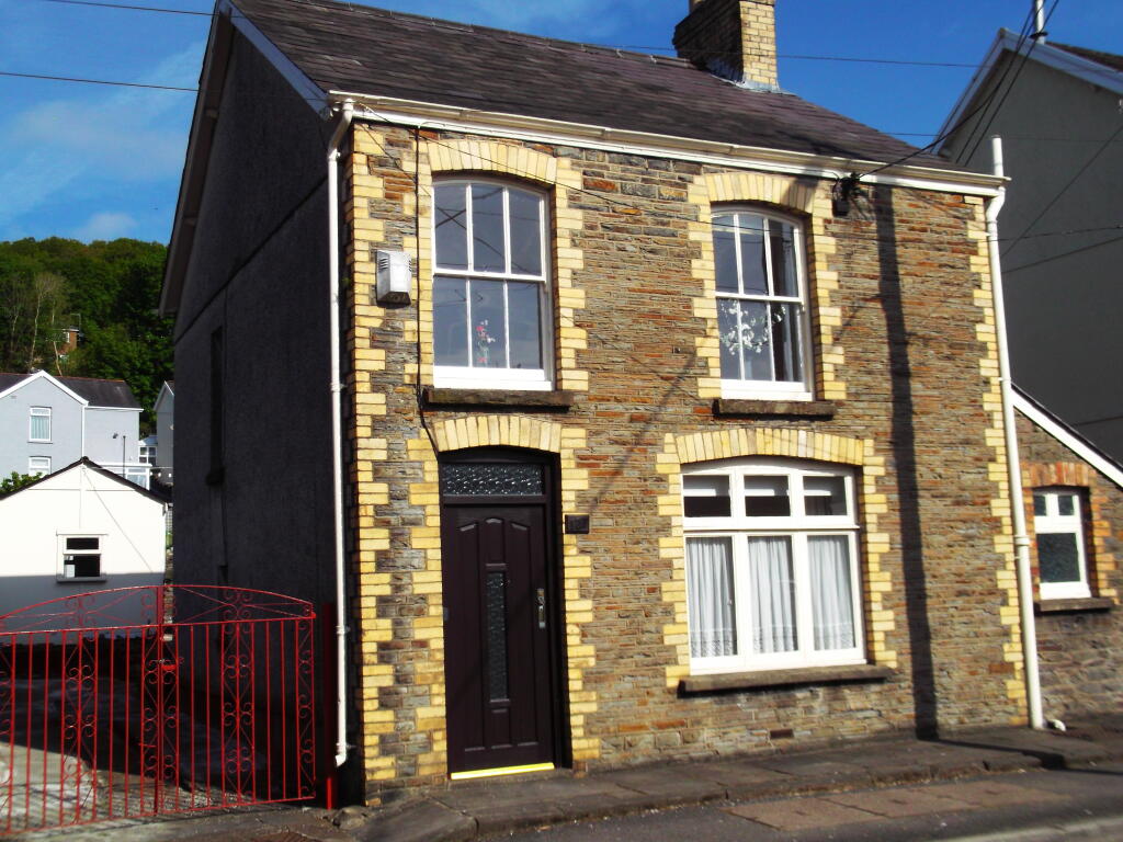 Main image of property: Swansea Road, Trebanos