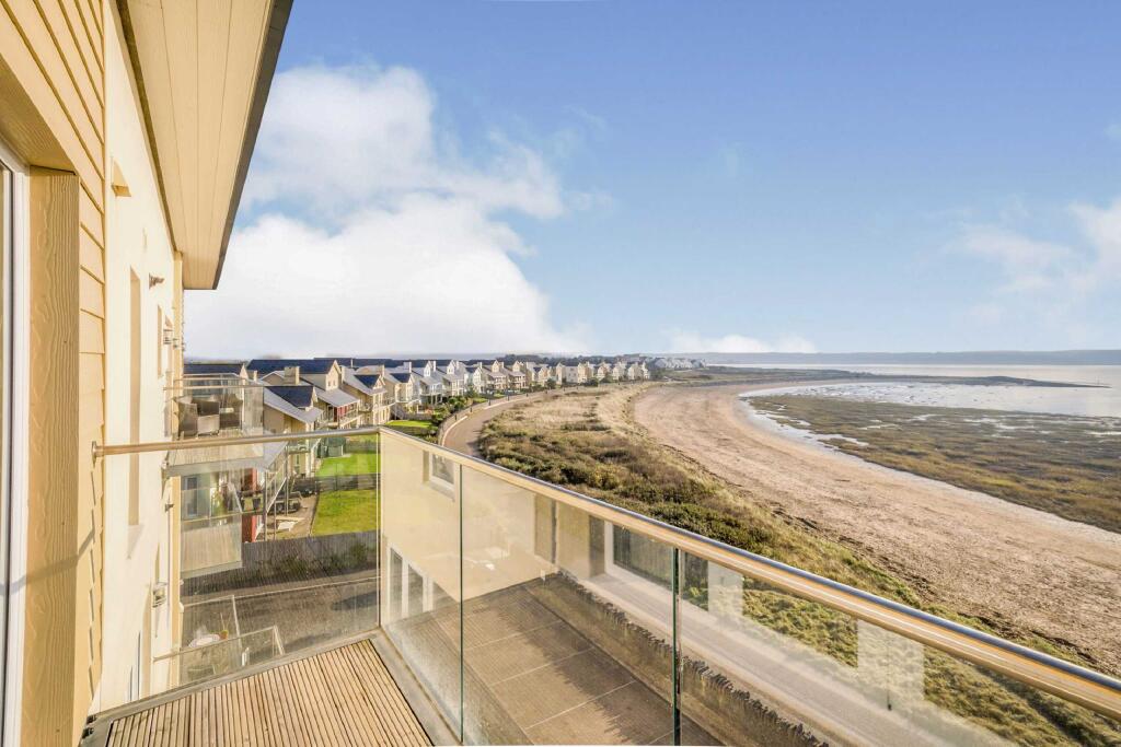 2 bedroom flat for rent in Wellfield, Machynys, Llanelli, SA15