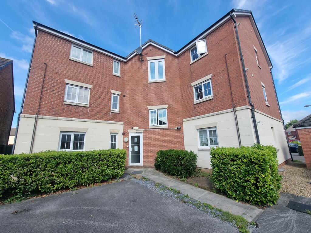 Main image of property: Glan yr afon, Bryngwyn Village, Gorseinon