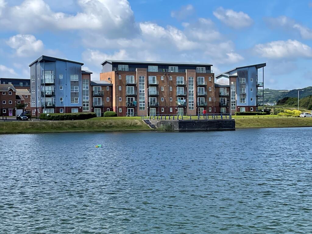 Main image of property: Cwrt Westfa, Pentre Doc Y Gogledd, Llanelli