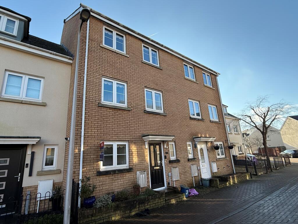 Main image of property: Heol Banc Y Felin