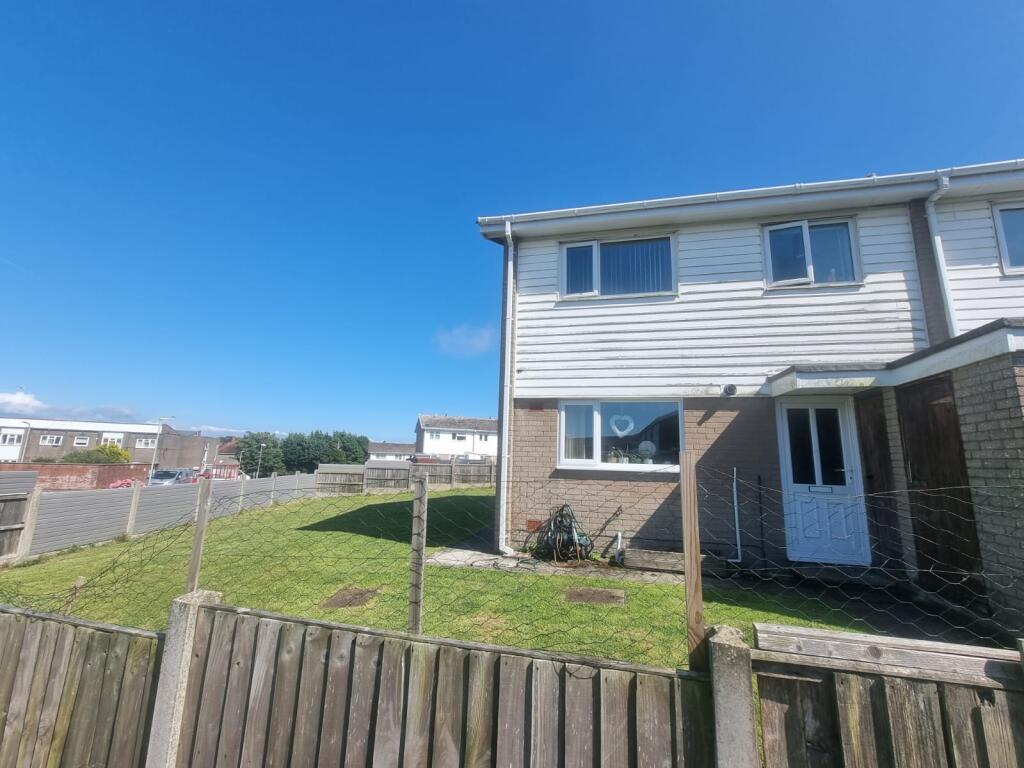 Main image of property: Tan Y Bryn, Burry Port, Carmarthenshire