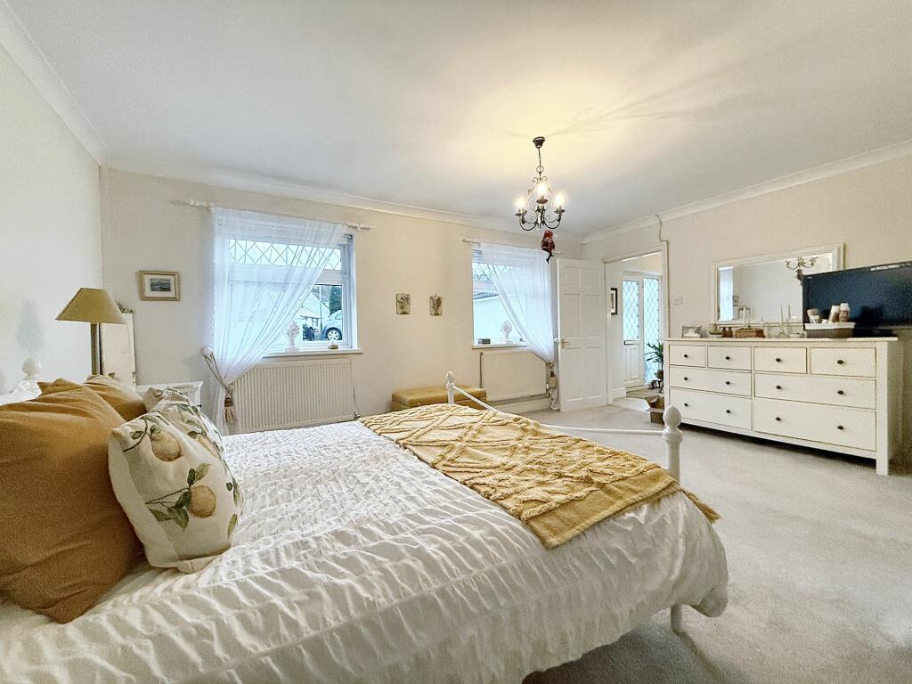 Additional property image - Heol Brynteg, Ystrad Mynach, CF82