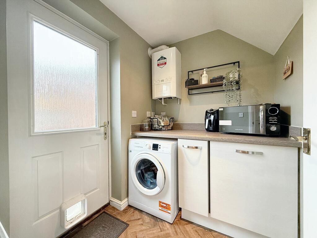 Additional property image - Ymyl Yr Afon, Hawthorn, CF37