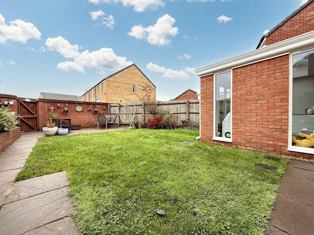 Additional property image - Ymyl Yr Afon, Hawthorn, CF37