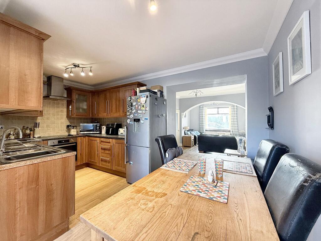 Additional property image - Oxford Street, Gelligaer, CF82