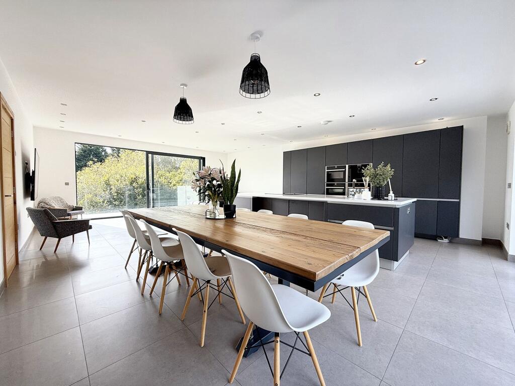 Additional property image - Sunny Bank Terrace, Machen, CF83