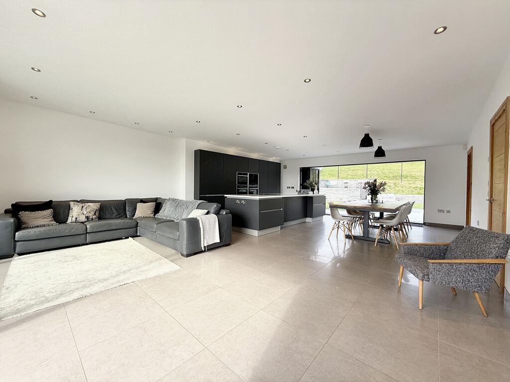 Additional property image - Sunny Bank Terrace, Machen, CF83